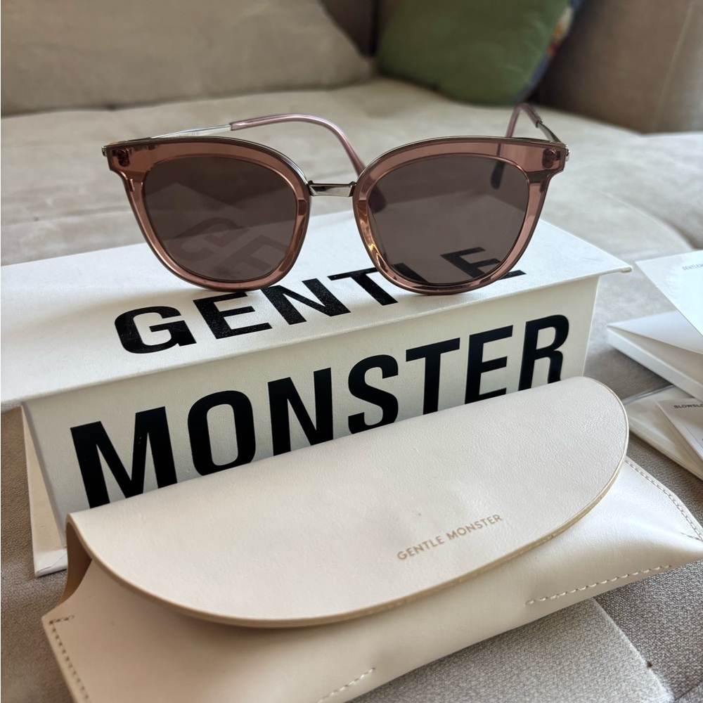 Gentle Monster Slow Slowly Sunglasses
